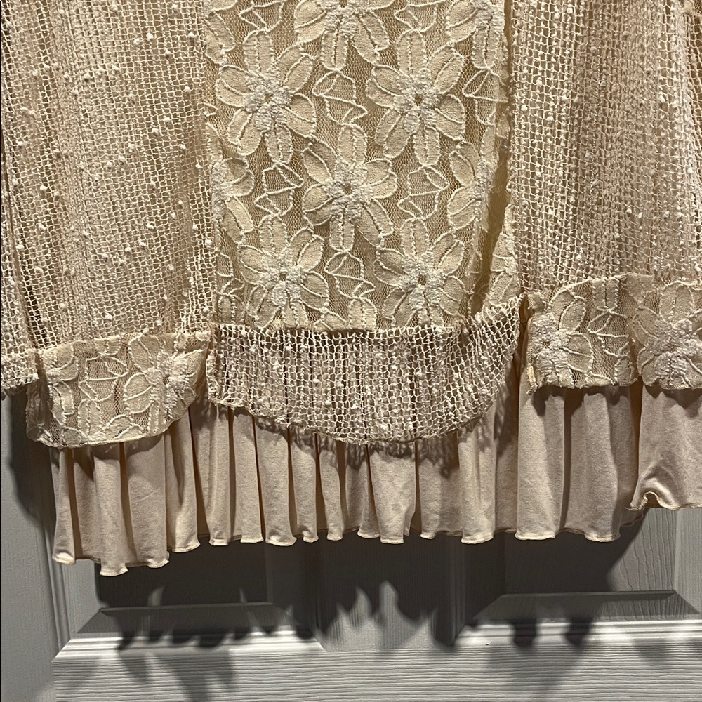 Tantrums Women’s Beige Y2K cottagecore bohemian Floral Lace Top Size XL. - Picture 4 of 16